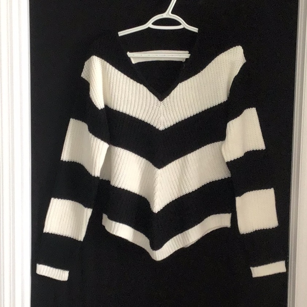 Black and White Striped Women's Sweater